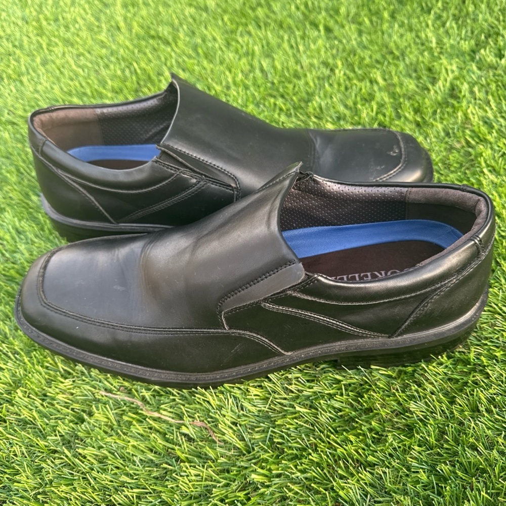Borelli Men's Black Slip-On Leather Dress Shoes - Picture 4 of 7